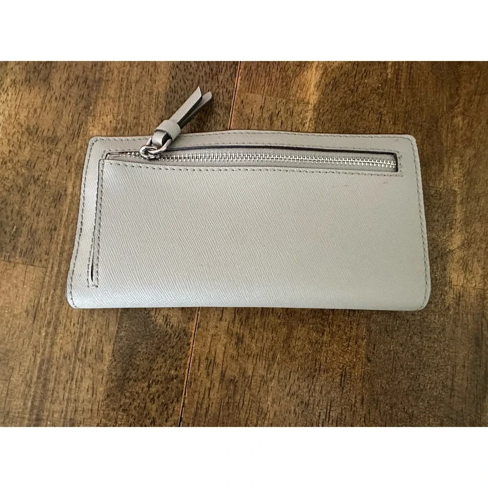 Kate Spade New York Light Gray  Women's Wallet with Zipper Coin Snap Closure